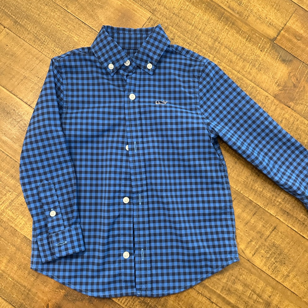 VV performance button down